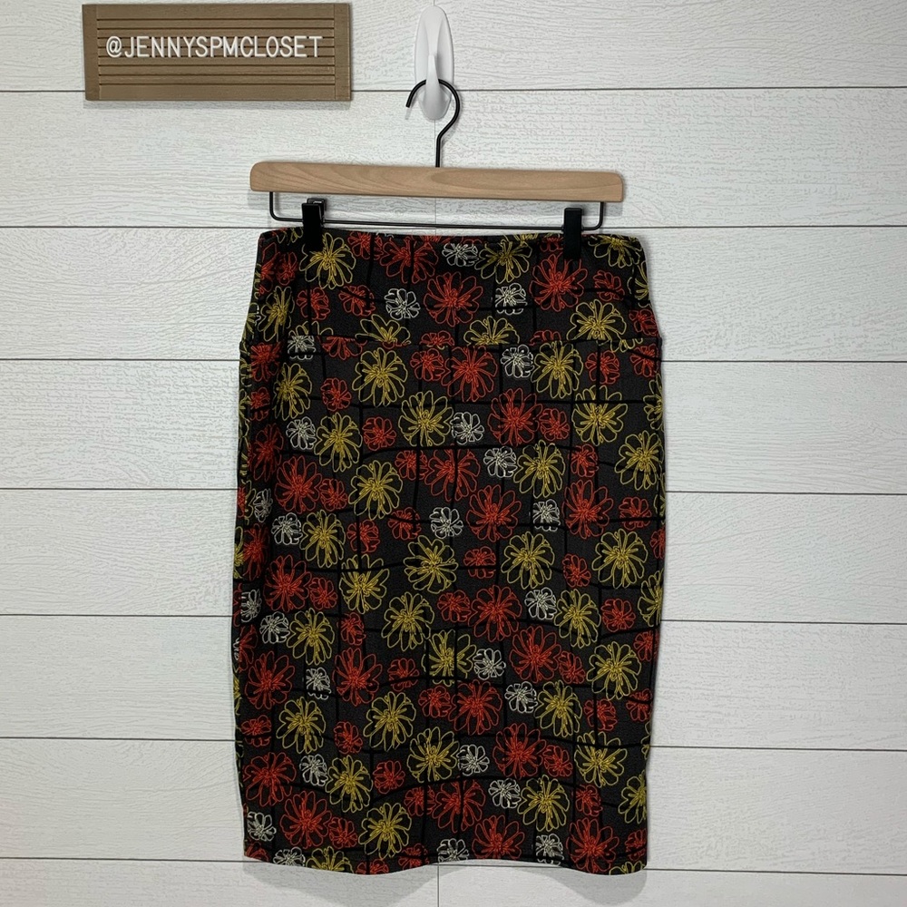 LuLaRoe Cassie Skirt Size Large